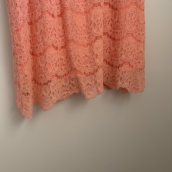 Dainty Jewells Dress - Picture 2 of 4